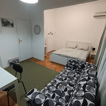 Bulevar Apartment